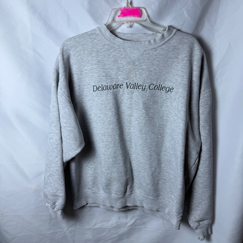 Vintage 90s Delaware Valley College Sweatshirt Crewneck Gray Gear For Sports M